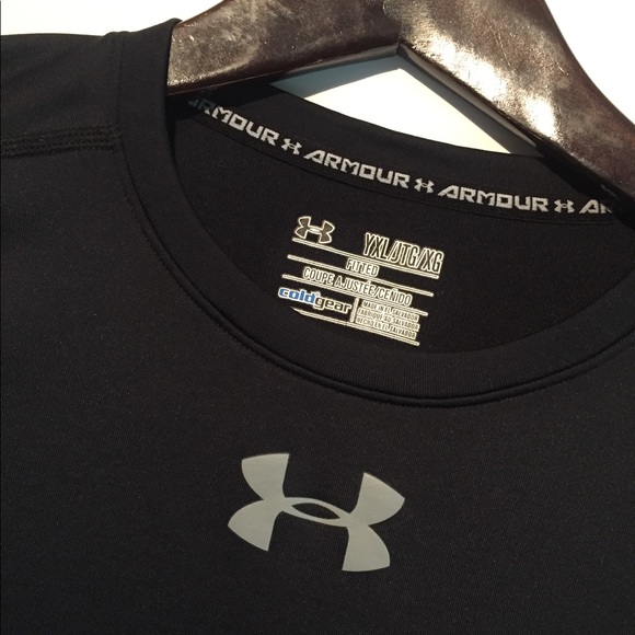 ... - Picture 2 of 4